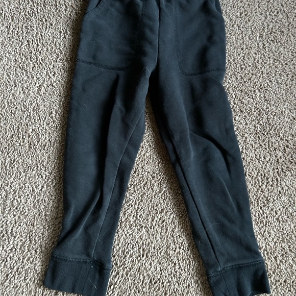 Boys pants bundle size 4T - Picture 4 of 6